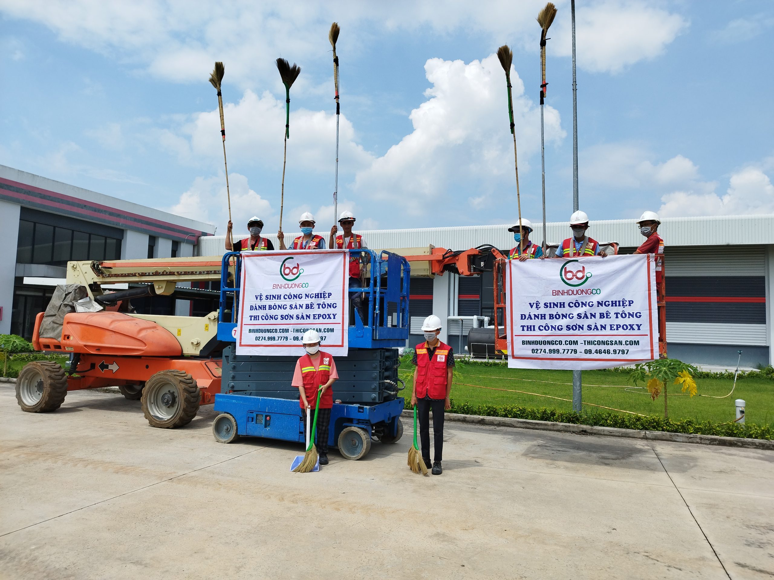 Dịch vụ vệ sinh công nghiệp Bình Dương