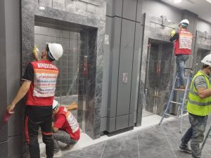 vệ sinh sau xây dựng
